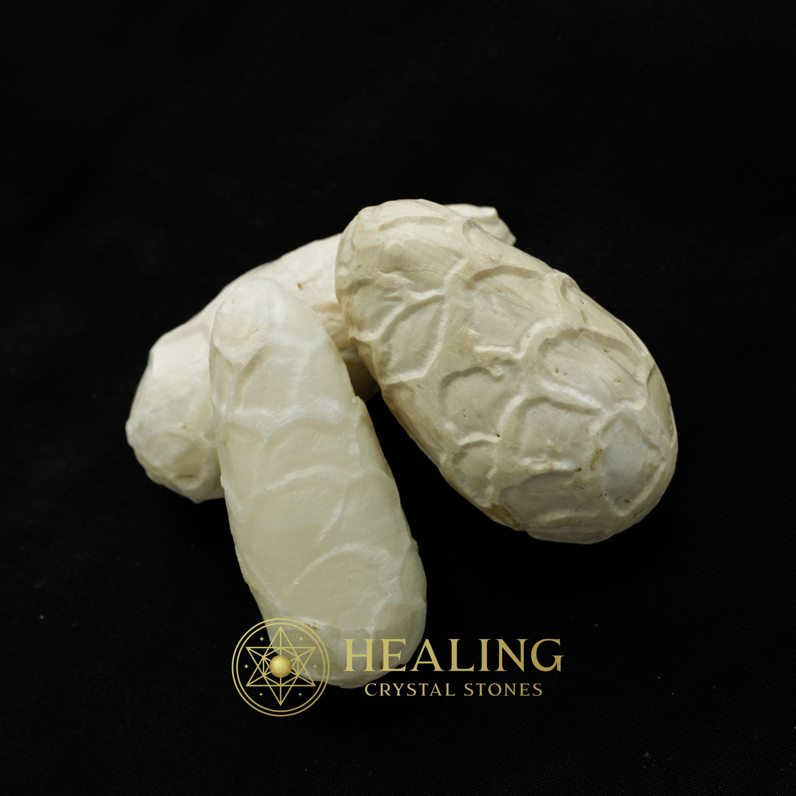 White Cobra Pearl - Type C1 (Female) - Healing Crystals, Crystal Stones Mustika Pearls Mustika Stones Talismanic Stones Amulet Stones Healing Stones Spiritual Crystals Crystals Talismans Stones Talisman Crystals Amulet stones mystical shaman shamanic spiritual spiritualism metaphysics occult psychic